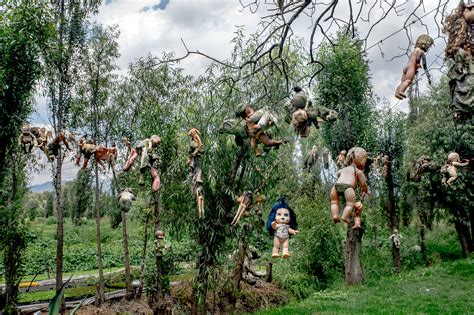island of dolls mexico city